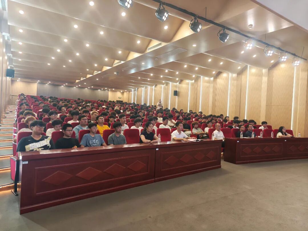 1fa012beac53de41.jpg